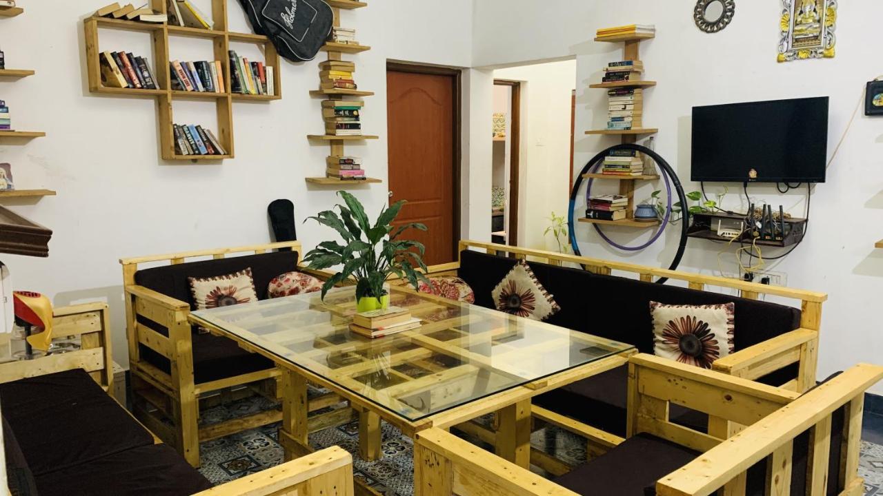 Rootsvilla Vagator - Longstays, Coworking Backpacker'S Hostel Εξωτερικό φωτογραφία